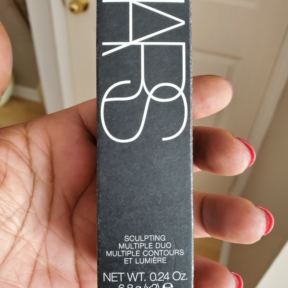 NARS Sculpting Duo - Picture 4 of 4